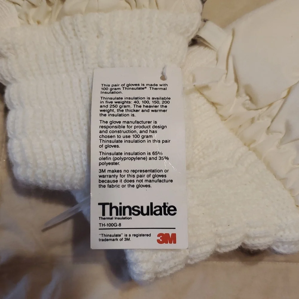 3M Thinsulate Red and White Gloves Unisex
